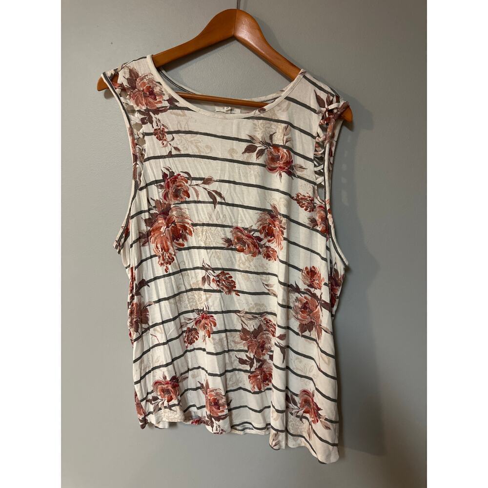 Maurices Floral Stripe Sleeveless Tank Top Women’s Plus 2X Lace-Up Detail
